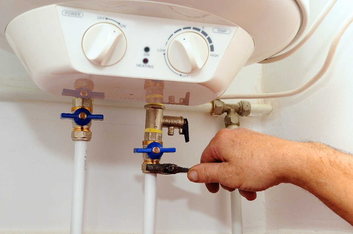 plumber repair gas boiler